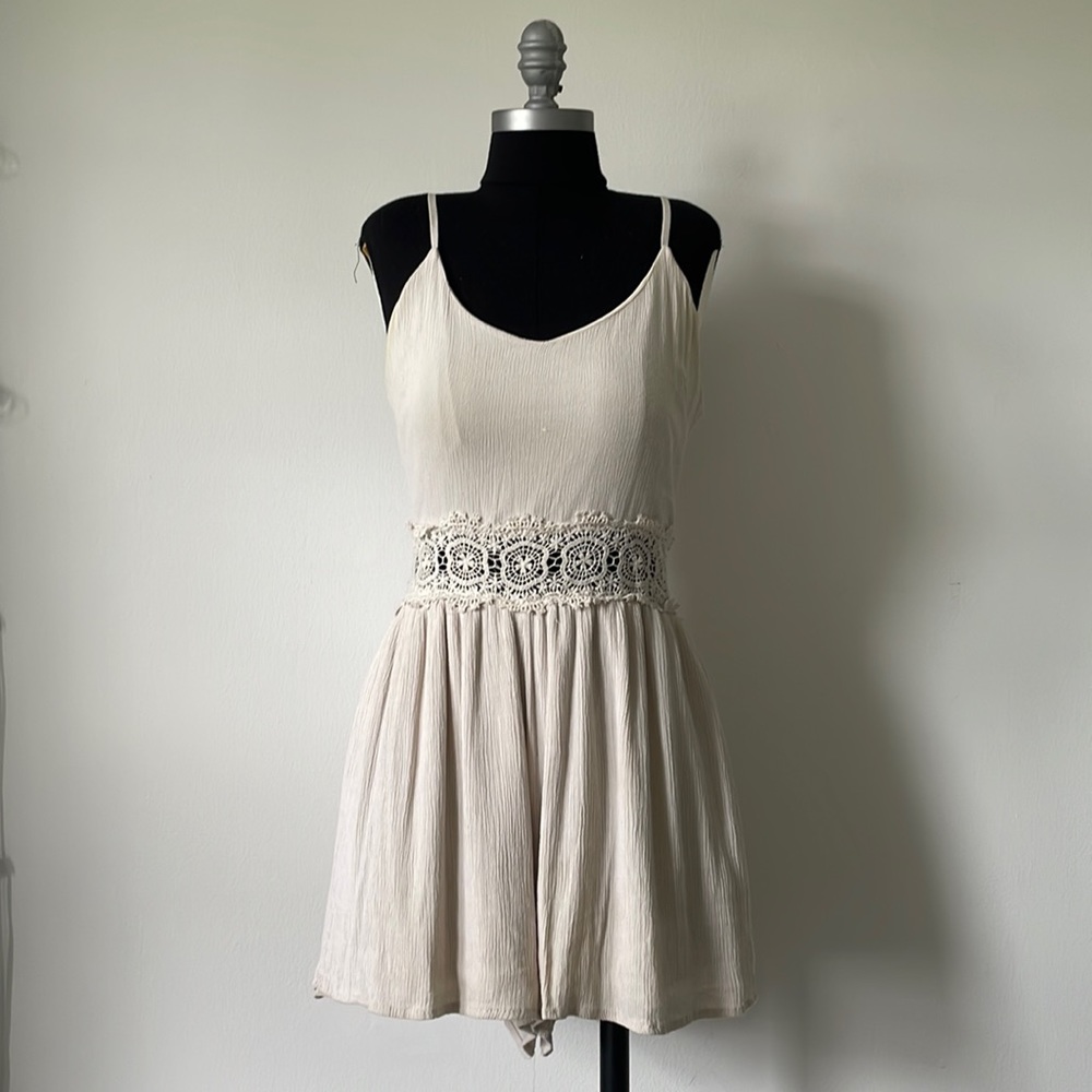 Cream Romper, Lace around the Waist - Size Small